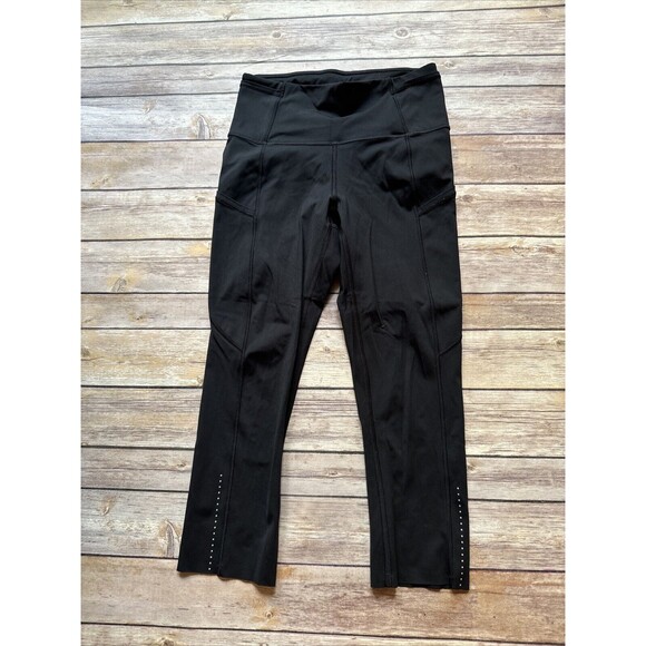 Lululemon Women Fast Free Crop II LW6AKHS size 4 Nulux Black - Picture 1 of 9